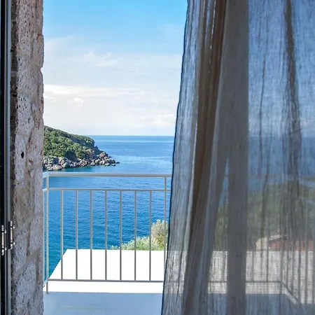 Villa Katikies Manis