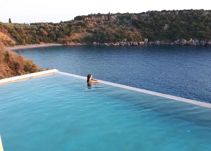 Villa Katikies Manis